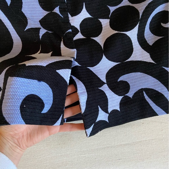 Ann Taylor pencil knee length skirt - Picture 2 of 4